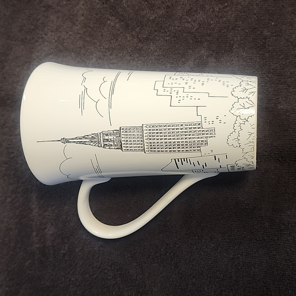 222 FIFTH NYC CITY SCENES LARGE COFFEE MUG
